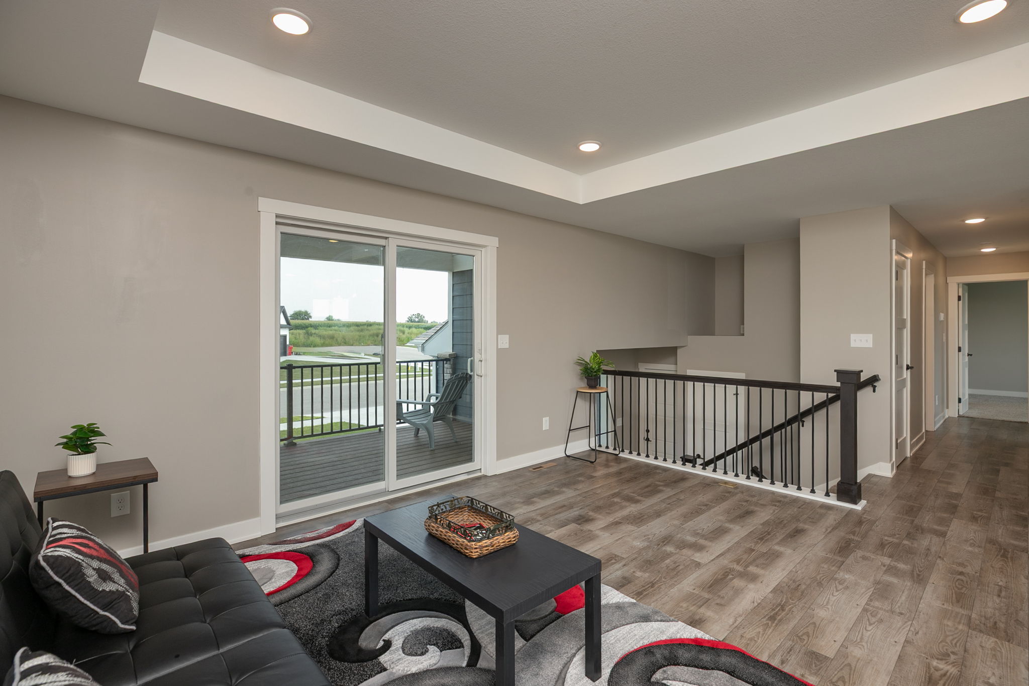 06-Living Room