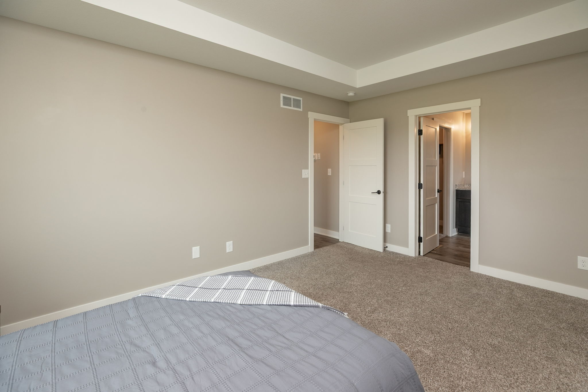 17-Primary Bedroom