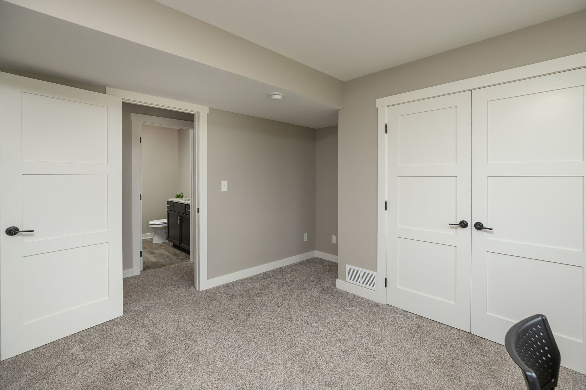 33-Bedroom 4