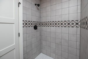 35-Bathroom
