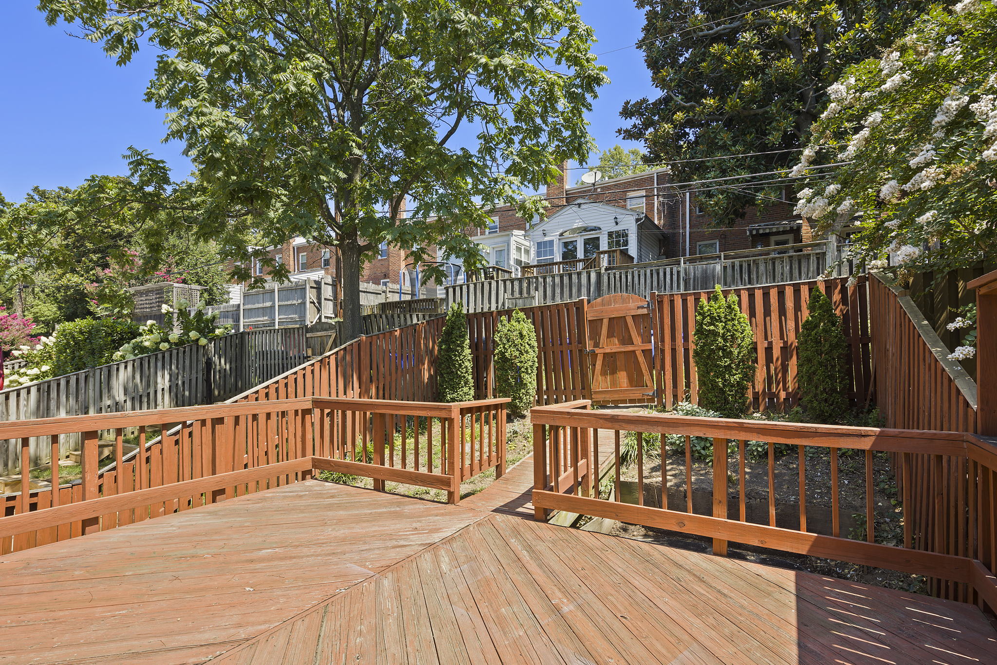 2005 N Buchanan Ct, Arlington, VA 22207, USA Photo 54