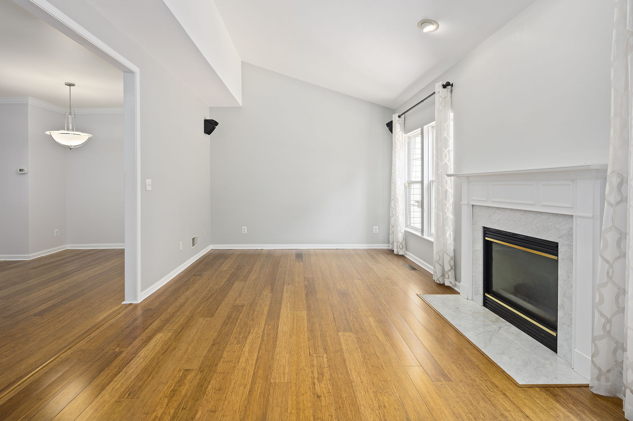 2005 N Buchanan Ct, Arlington, VA 22207, USA Photo 27