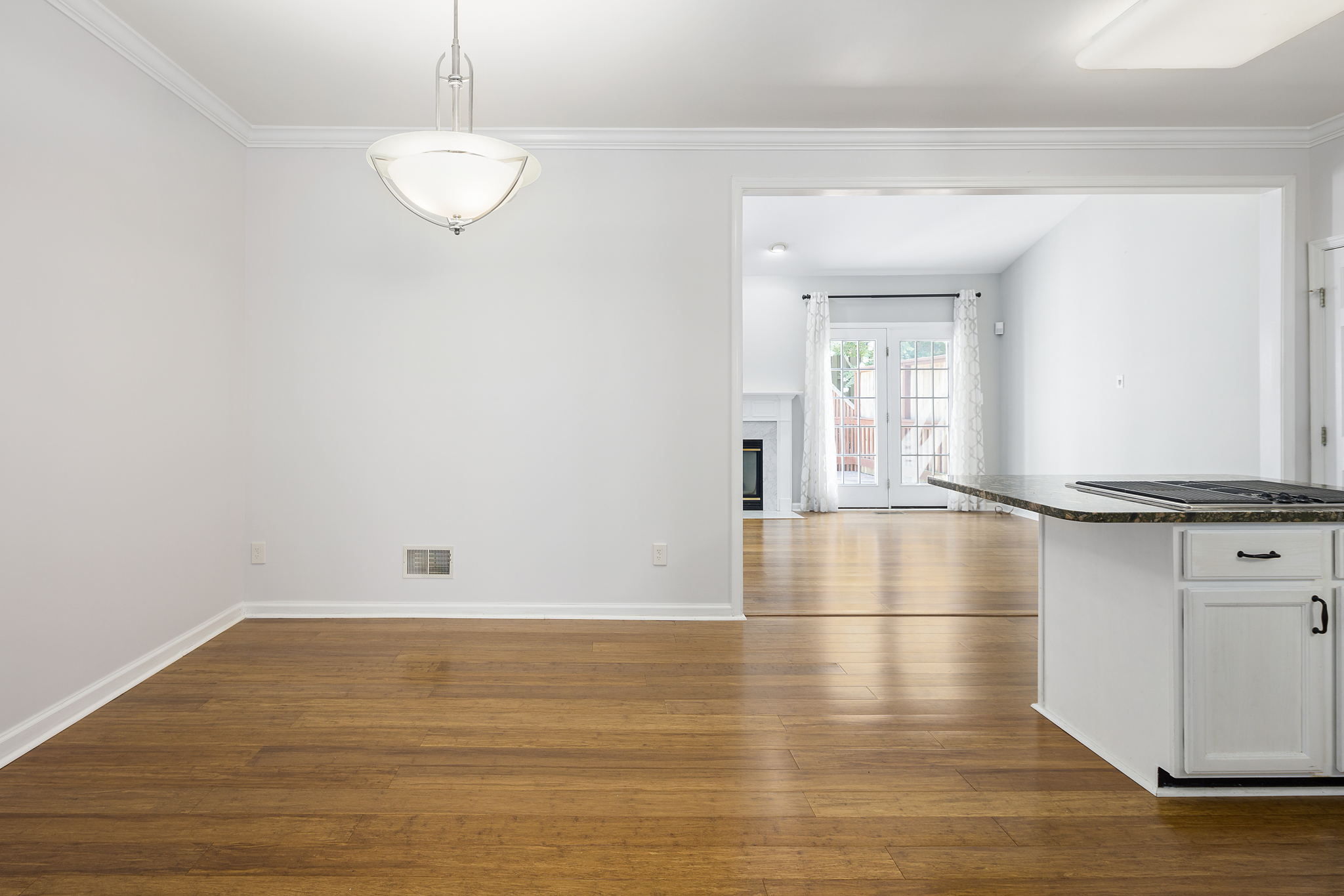 2005 N Buchanan Ct, Arlington, VA 22207, USA Photo 19