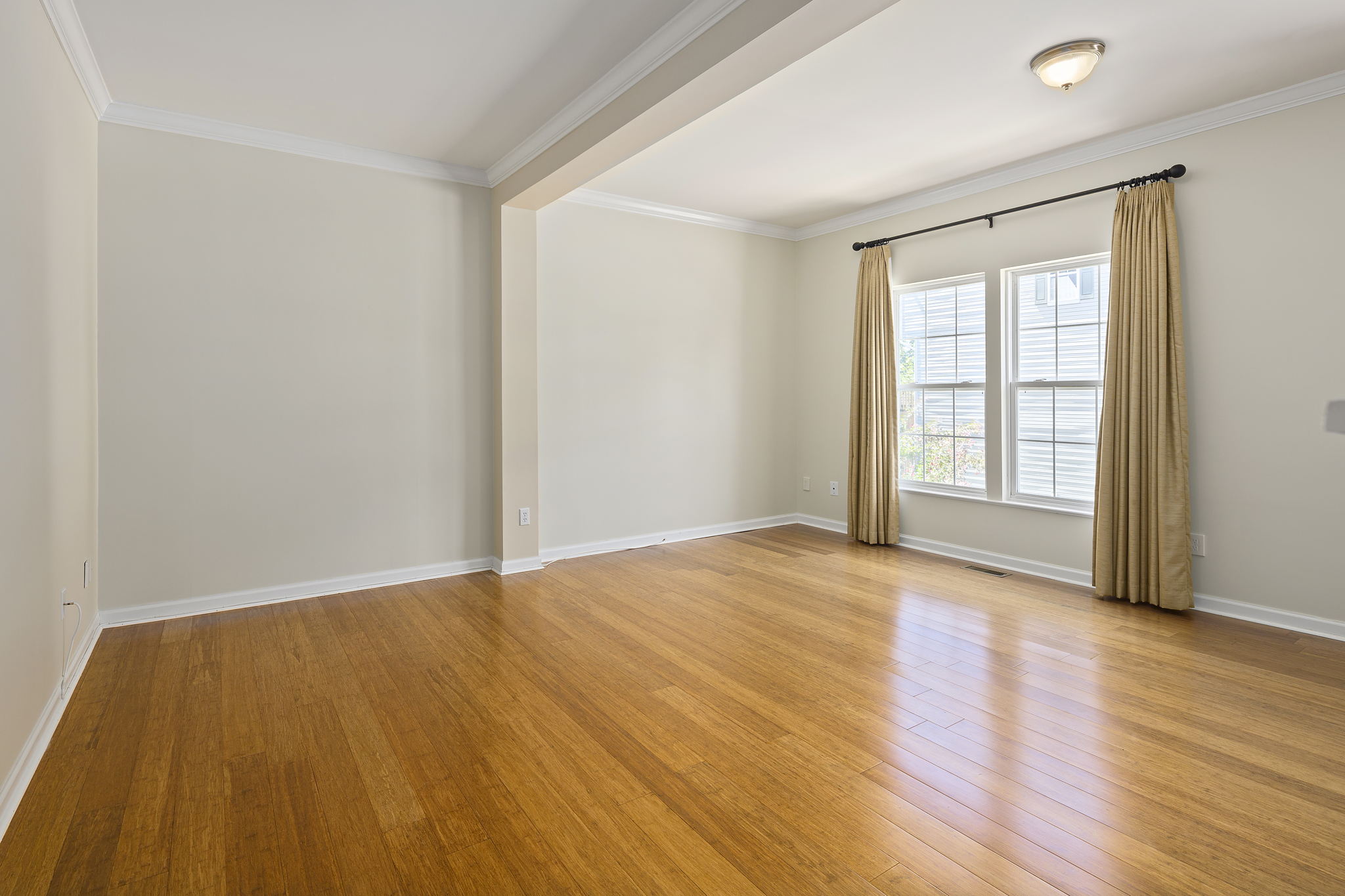 2005 N Buchanan Ct, Arlington, VA 22207, USA Photo 38