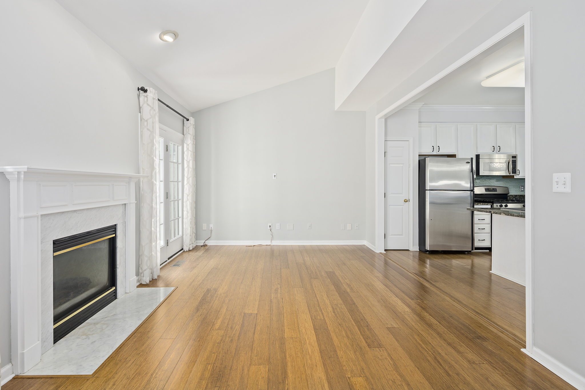 2005 N Buchanan Ct, Arlington, VA 22207, USA Photo 32