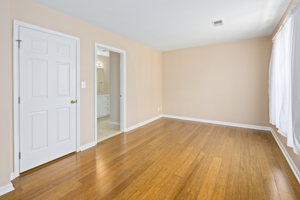 2005 N Buchanan Ct, Arlington, VA 22207, USA Photo 48