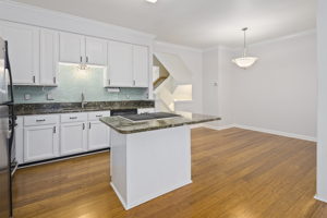 2005 N Buchanan Ct, Arlington, VA 22207, USA Photo 24