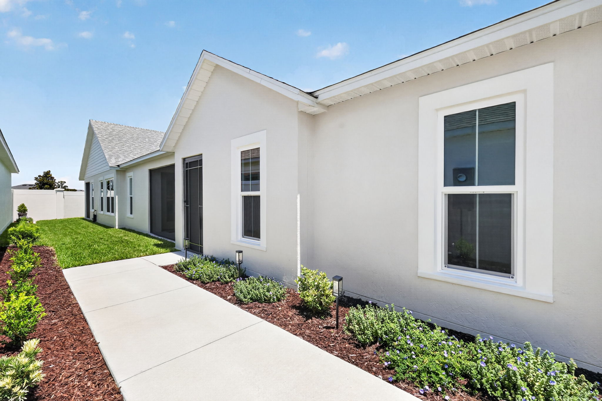 Screened Front Porch Entry with PRIVATE Side Yard