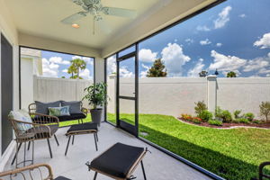 Lanai with PRIVACY Wall