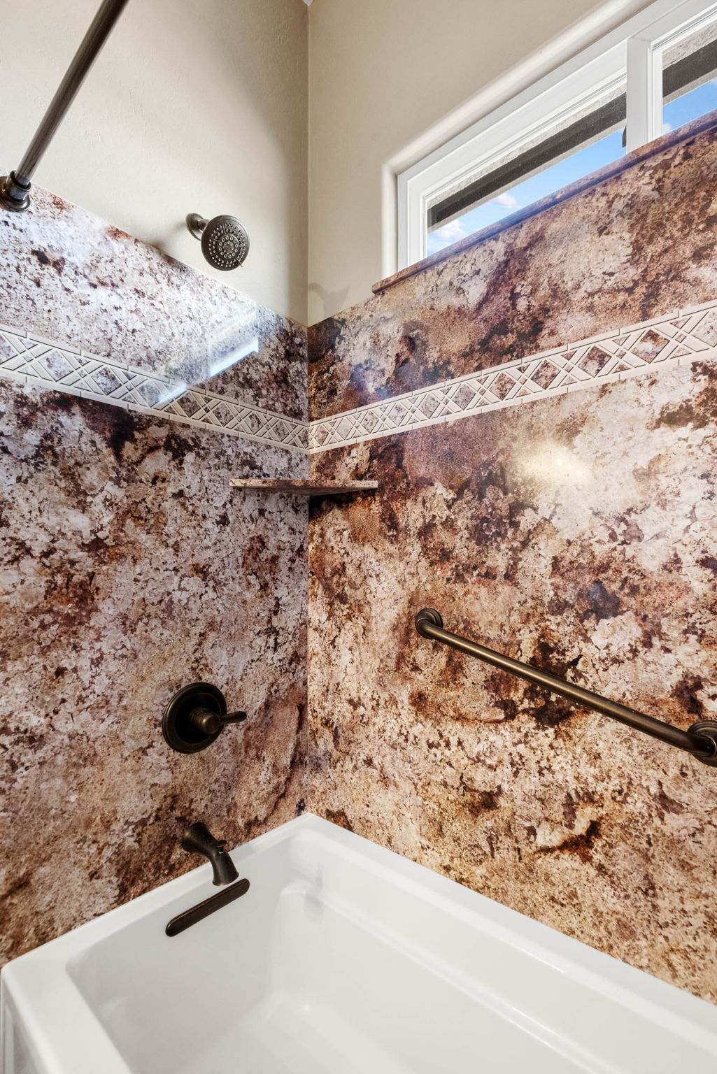 Bathroom 2_2