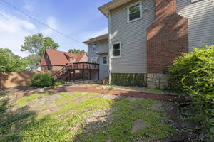  Photo 47