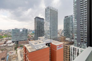  2006-11 Charlotte St, Toronto, ON M5V 0M6, US Photo 21