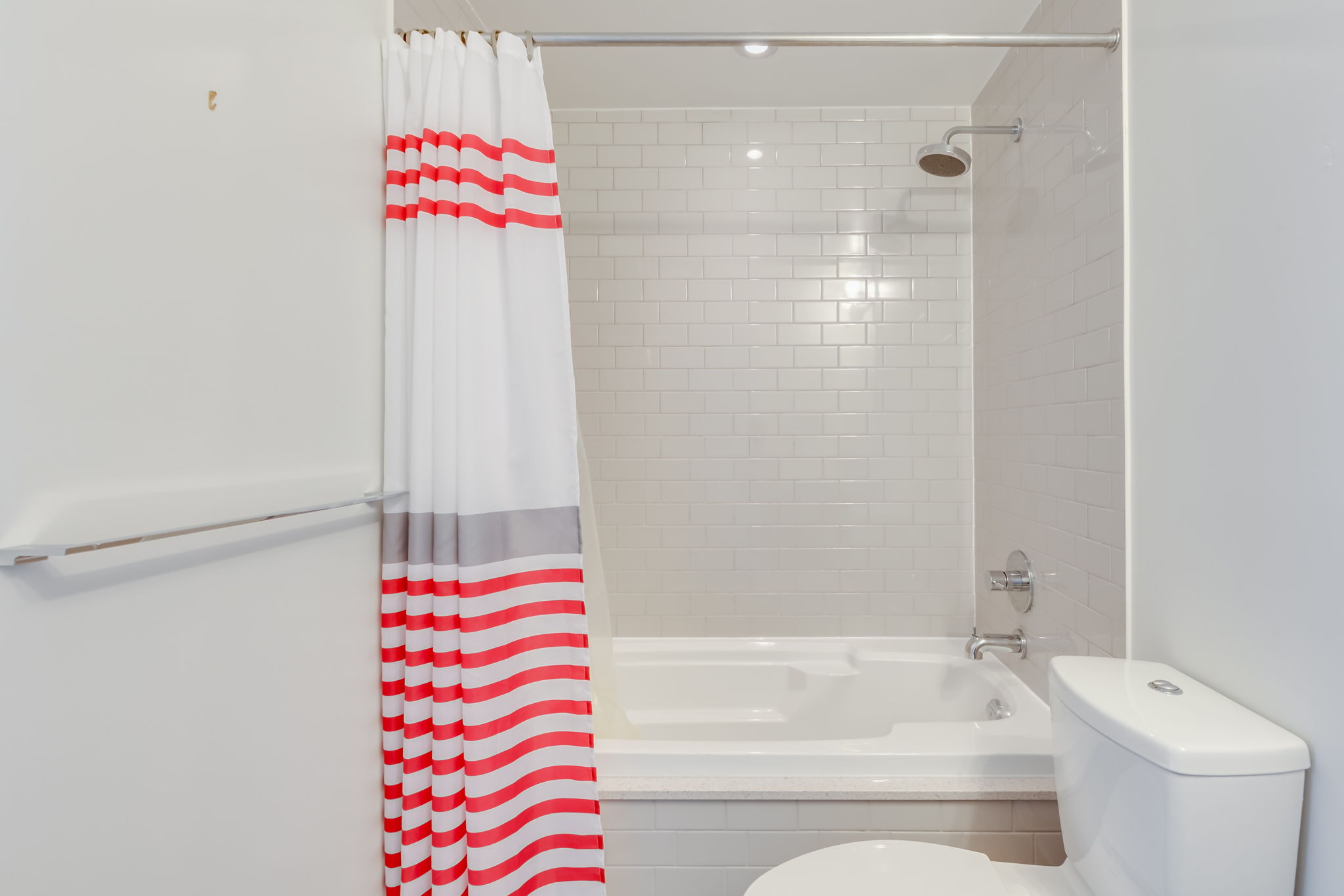 Toronto property showcase — delivered property photograph 29