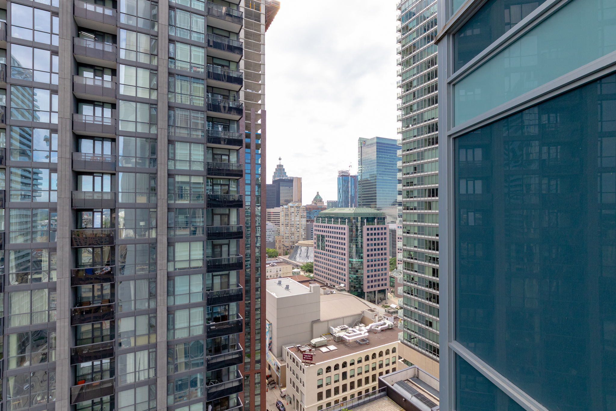 Toronto property showcase — delivered property photograph 5