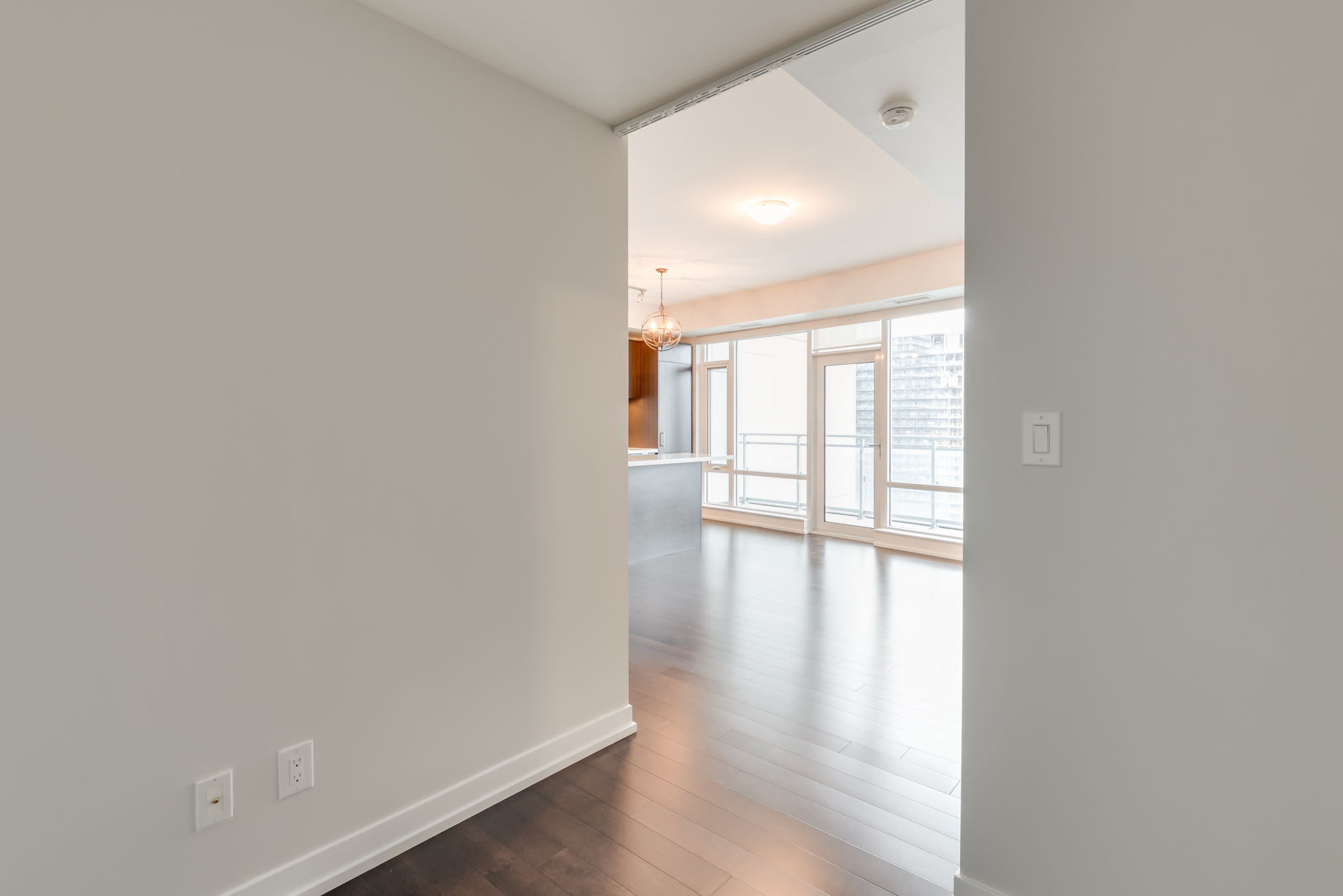 Toronto property showcase — delivered property photograph 31