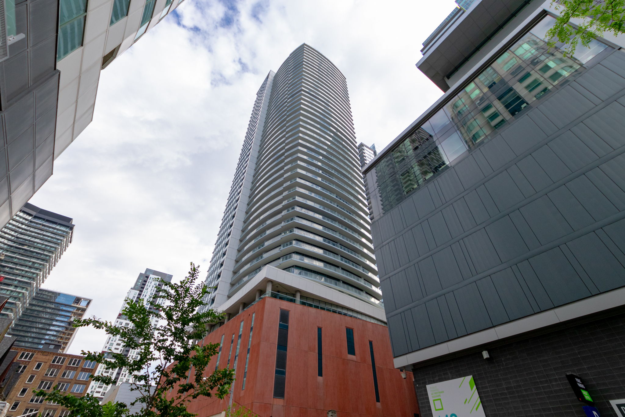 Toronto property showcase — delivered property photograph 9