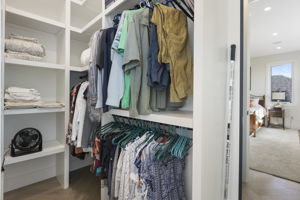  Photo 48