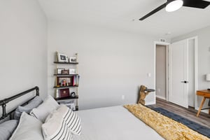 Edison Park Ln-S0307-030.jpg