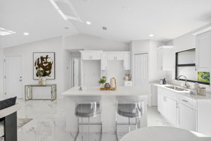 Breakfast Bar 1 of 2