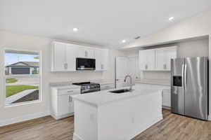 Kitchen 4 of 4