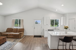 Apple Rd-1004-007.jpg