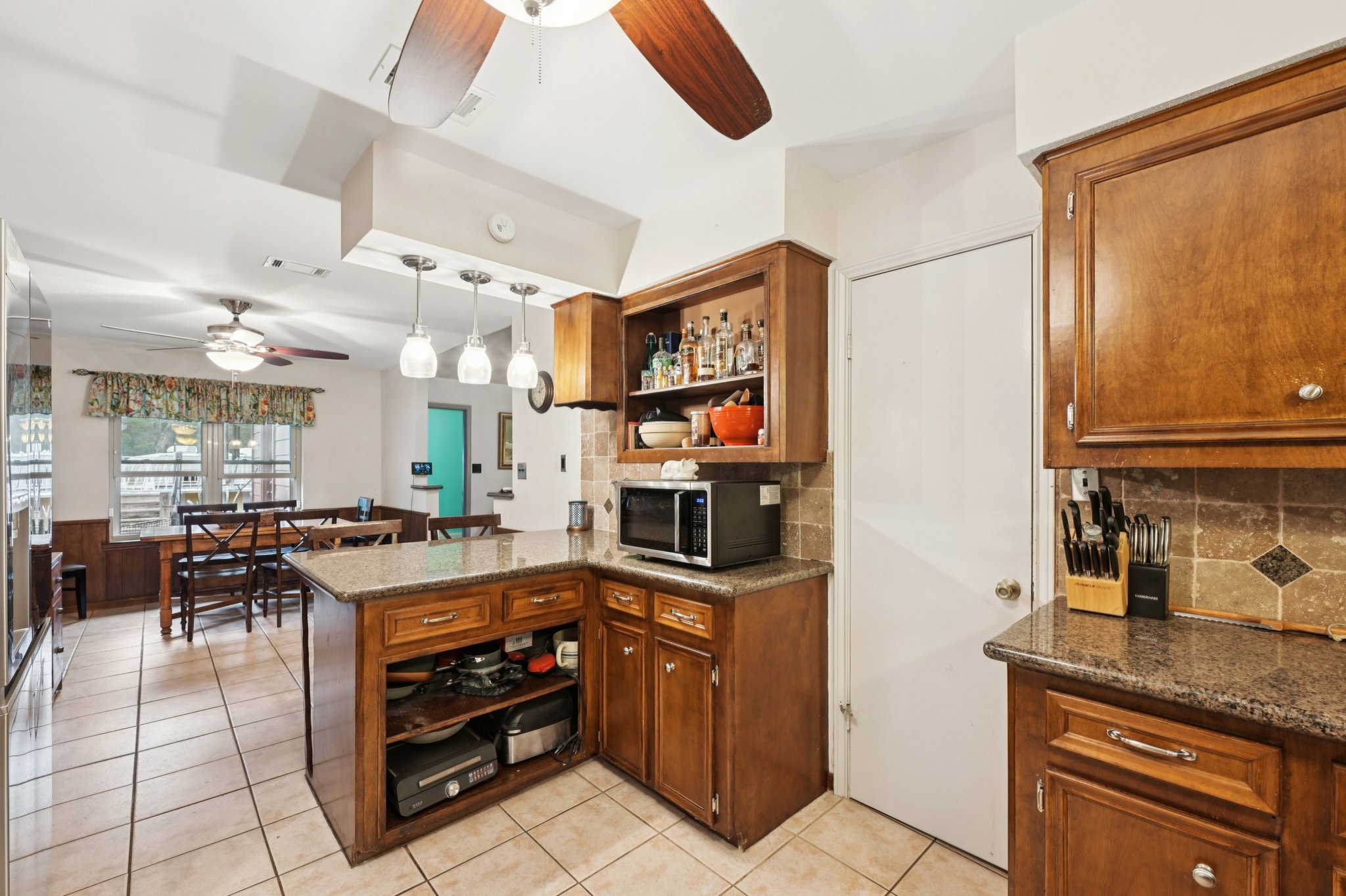 Diane St-S2411-021.jpg