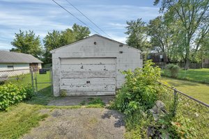  Photo 32
