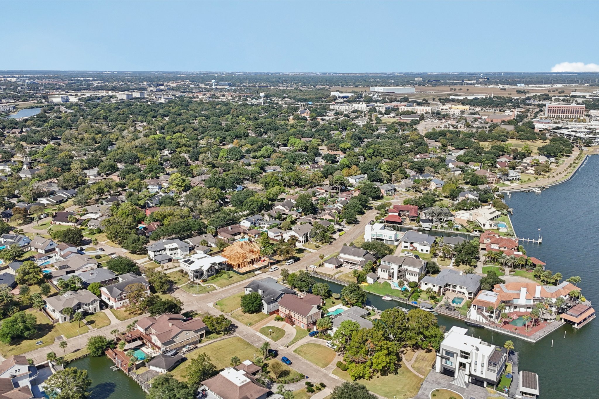 Port Royal Dr-L3010-055r.jpg