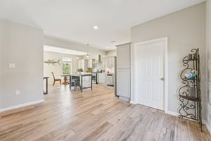 Port Royal Dr-L3010-019.jpg