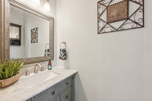 Port Royal Dr-L3010-020.jpg