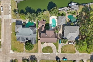 Port Royal Dr-L3010-046.jpg