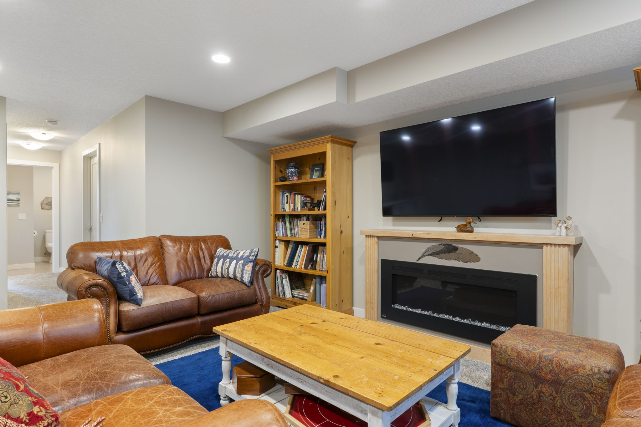  Photo 56
