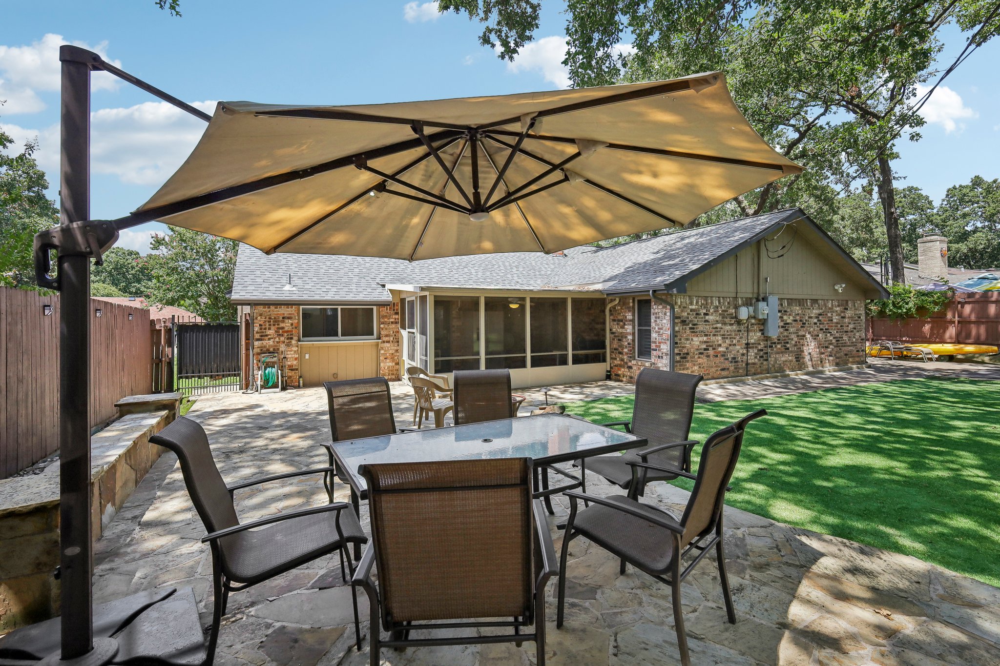 N Meadow Way Cir-045.jpg