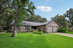 N Meadow Way Cir-003.jpg