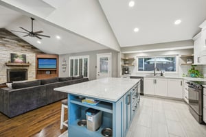 N Meadow Way Cir-008.jpg
