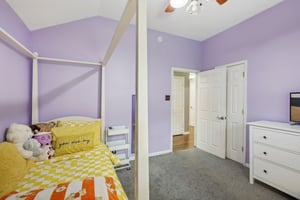 N Meadow Way Cir-029.jpg