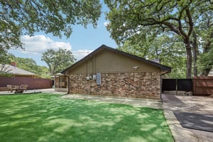 N Meadow Way Cir-047.jpg