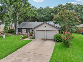 N Meadow Way Cir-054.jpg