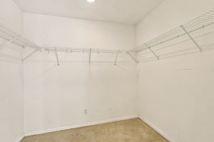  Photo 34