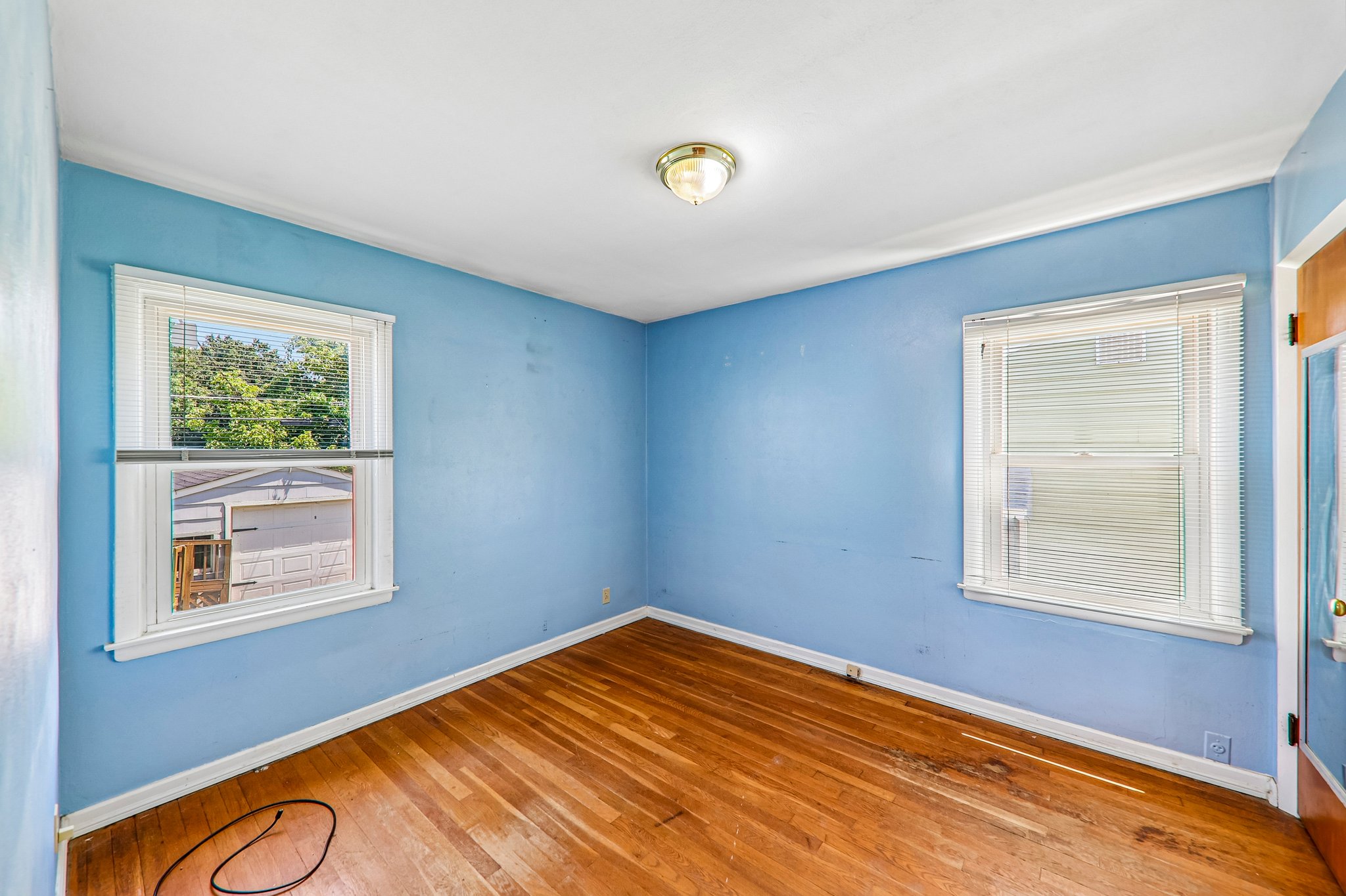 2008 Wismer Ave-S1407-021.jpg