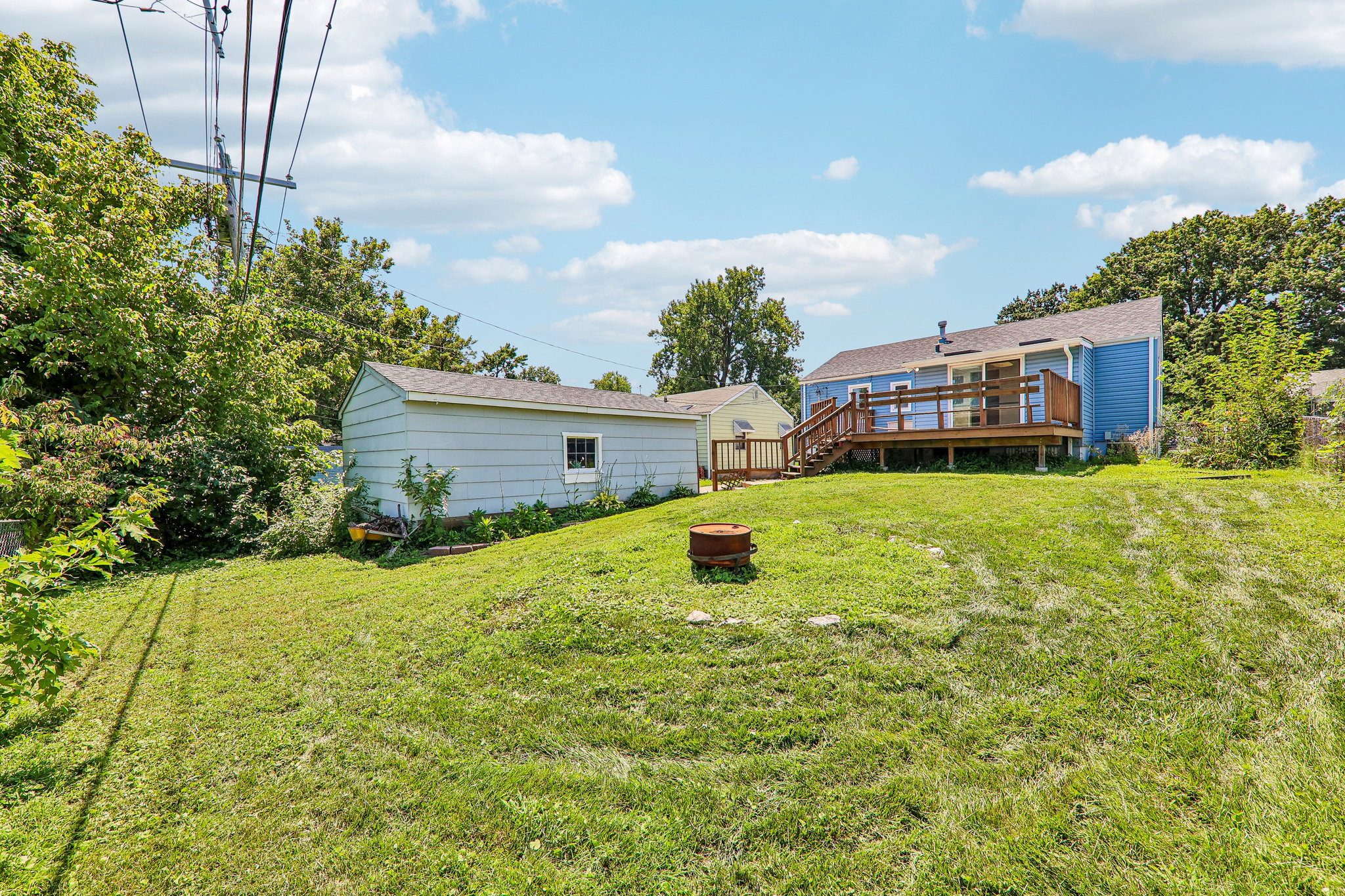 2008 Wismer Ave-S1407-029.jpg