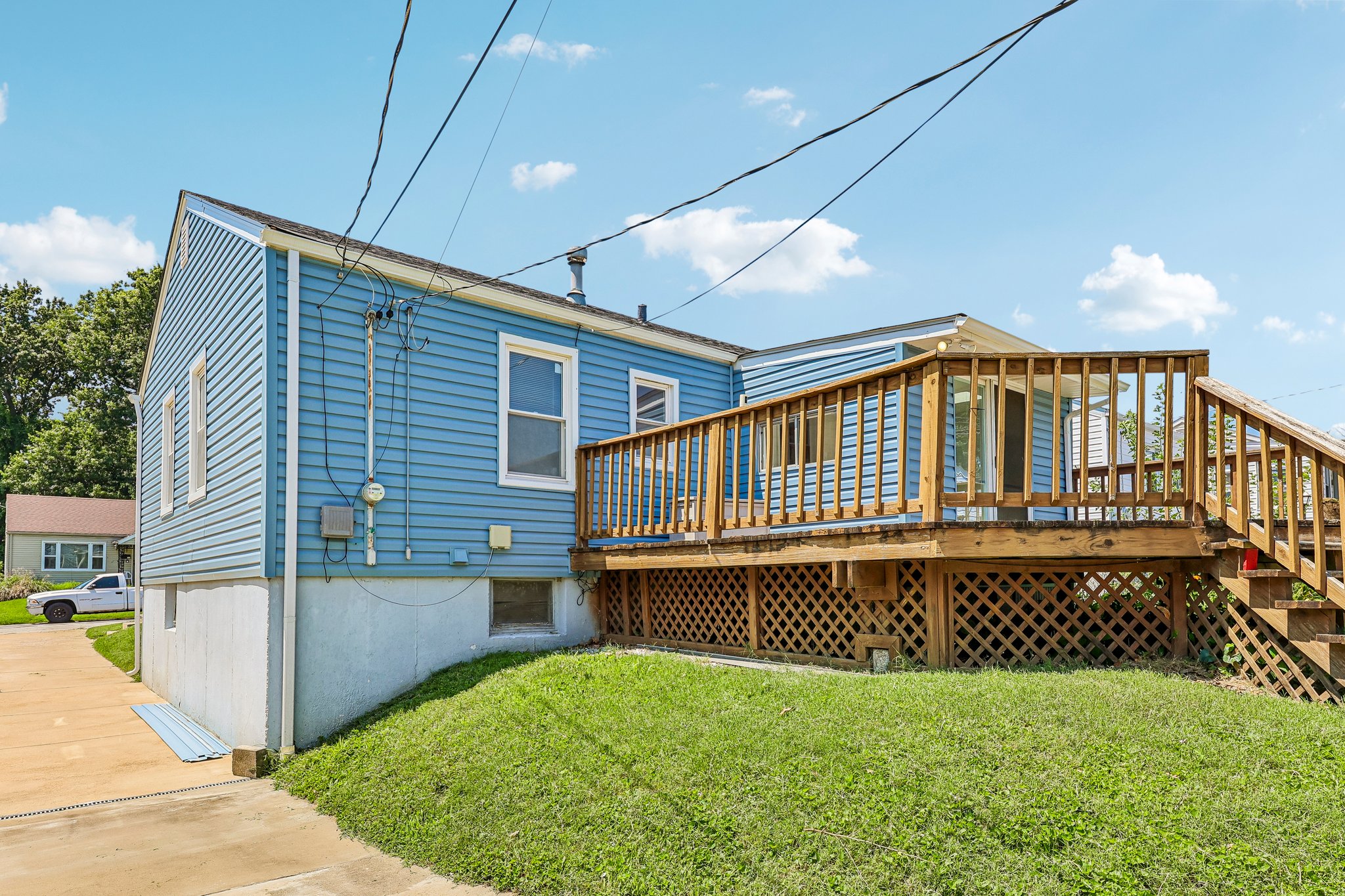 2008 Wismer Ave-S1407-033.jpg