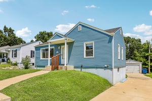 2008 Wismer Ave-S1407-004.jpg