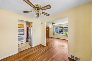 2008 Wismer Ave-S1407-011.jpg