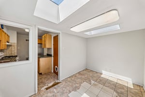 2008 Wismer Ave-S1407-015.jpg