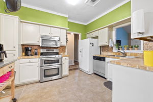 2009 Elder Way, Round Rock, TX 78664, USA Photo 11