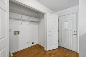  Photo 37