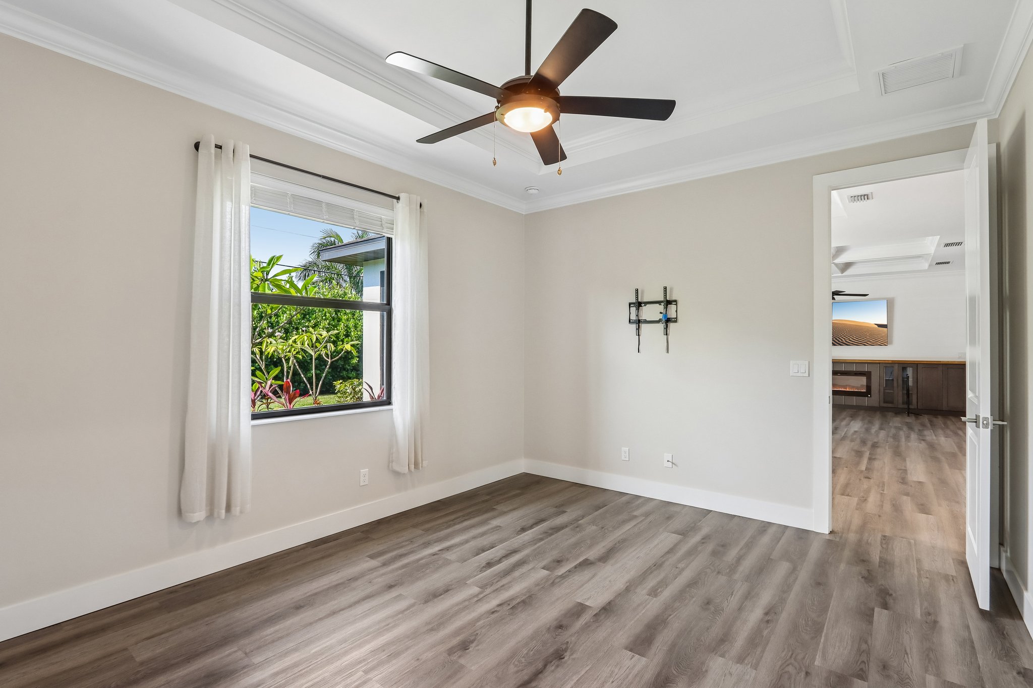 Savona Pkwy W-S2805-019.jpg