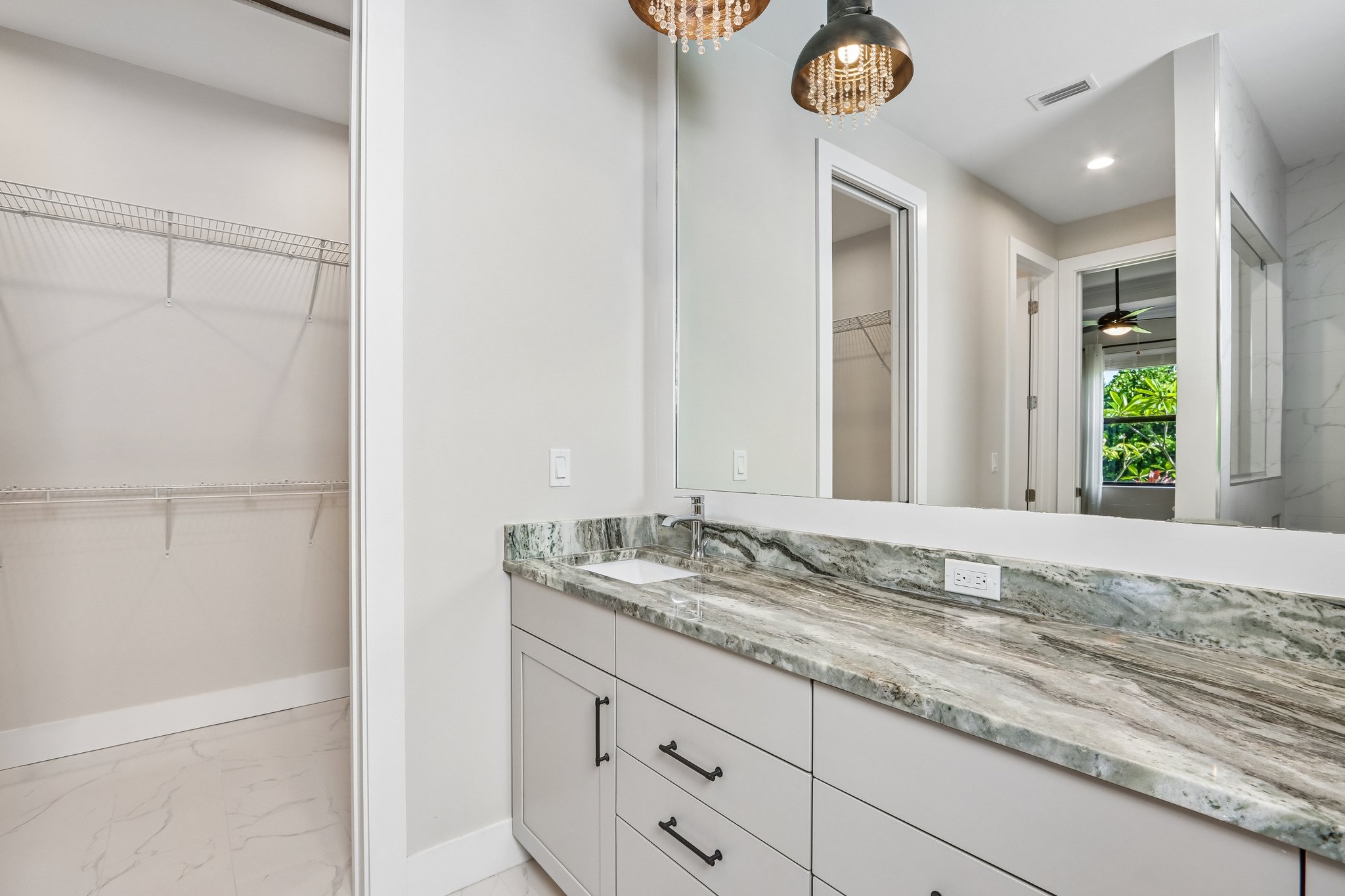 Savona Pkwy W-S2805-024.jpg