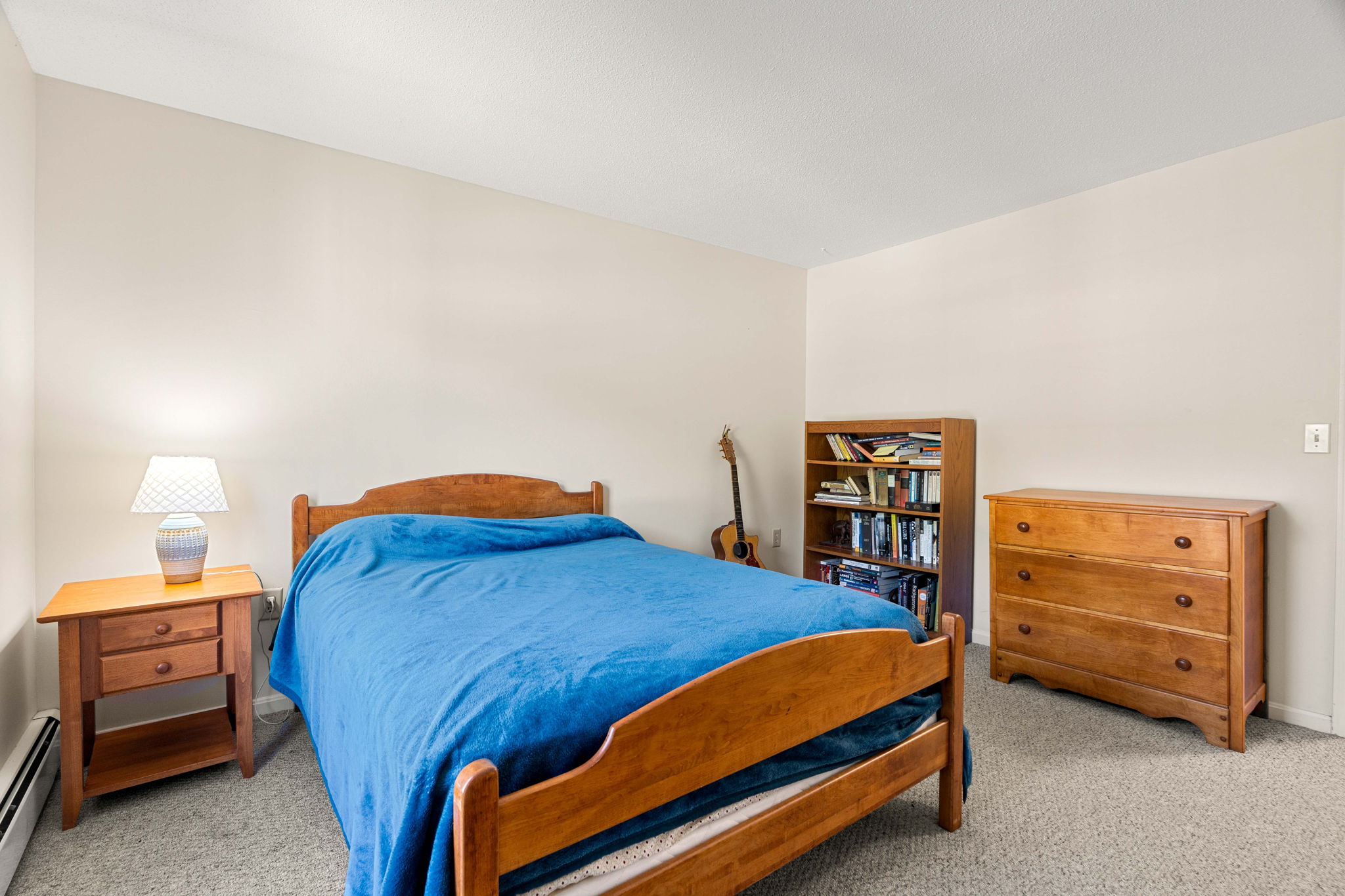 2009 White Cedar Blvd, Portsmouth, NH 03801, USA Photo 4
